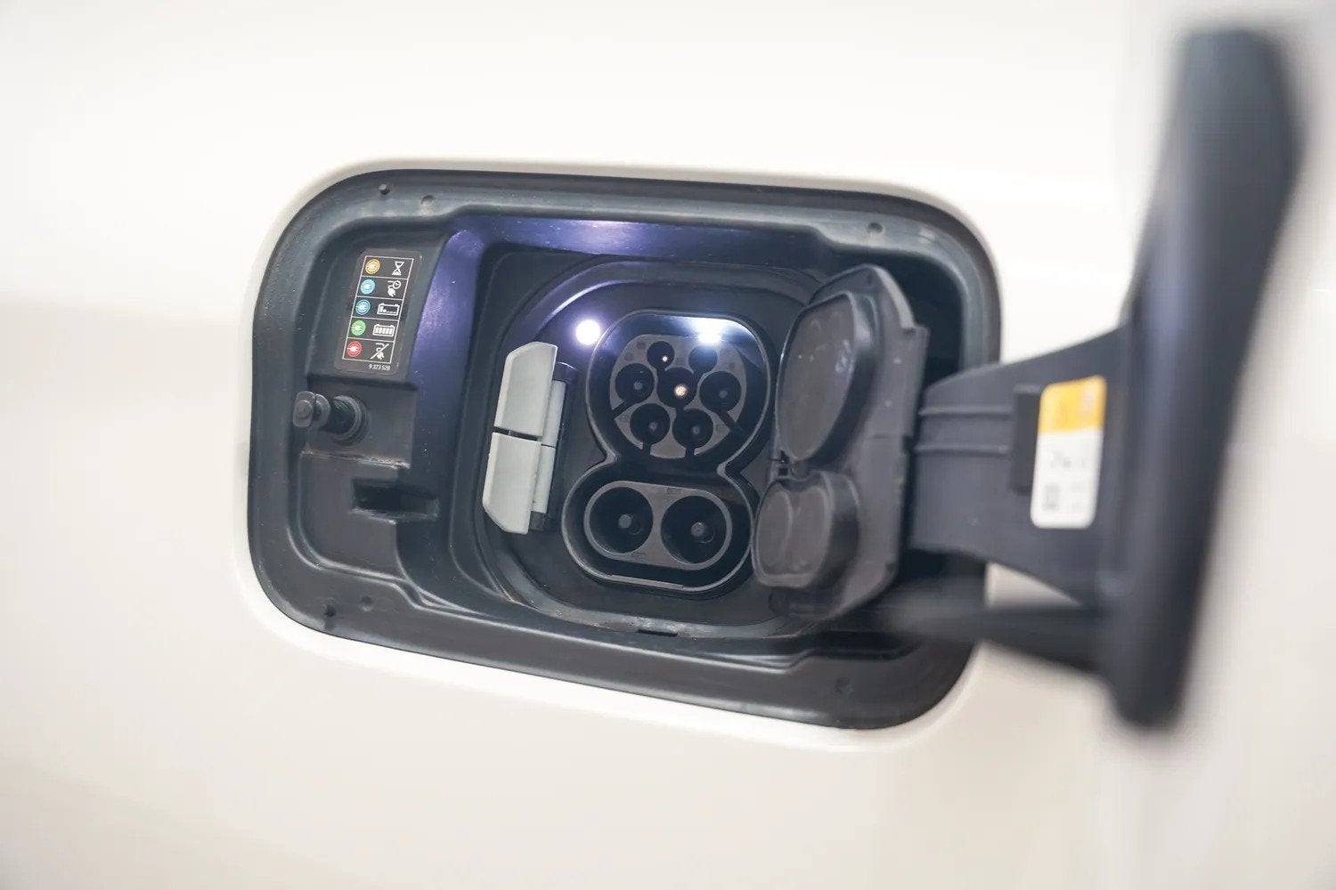 Foto 46 van BMW iX3 80 kWh M Sport Shadow [ Panorama Leder ACC ]