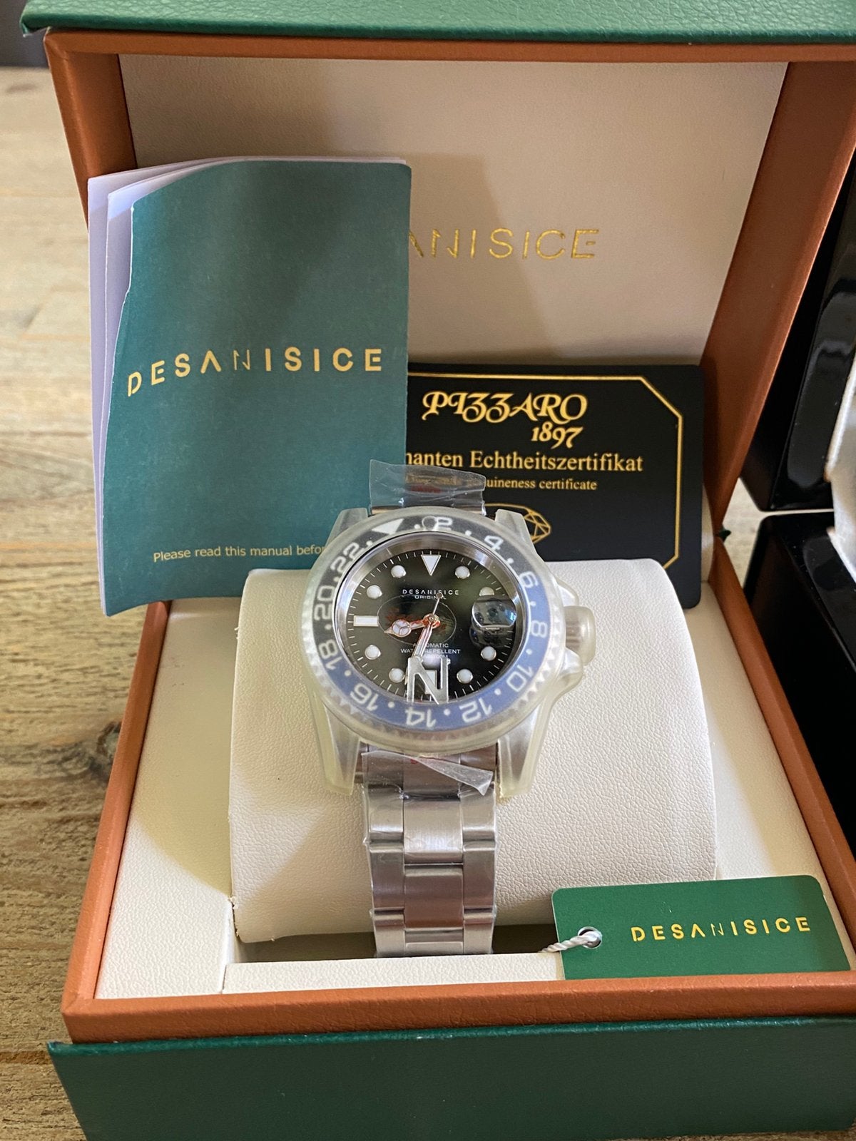 Heren horloge merk desanisice, Ophalen of Verzenden, Zo goed als nieuw, Staal, Overige merken