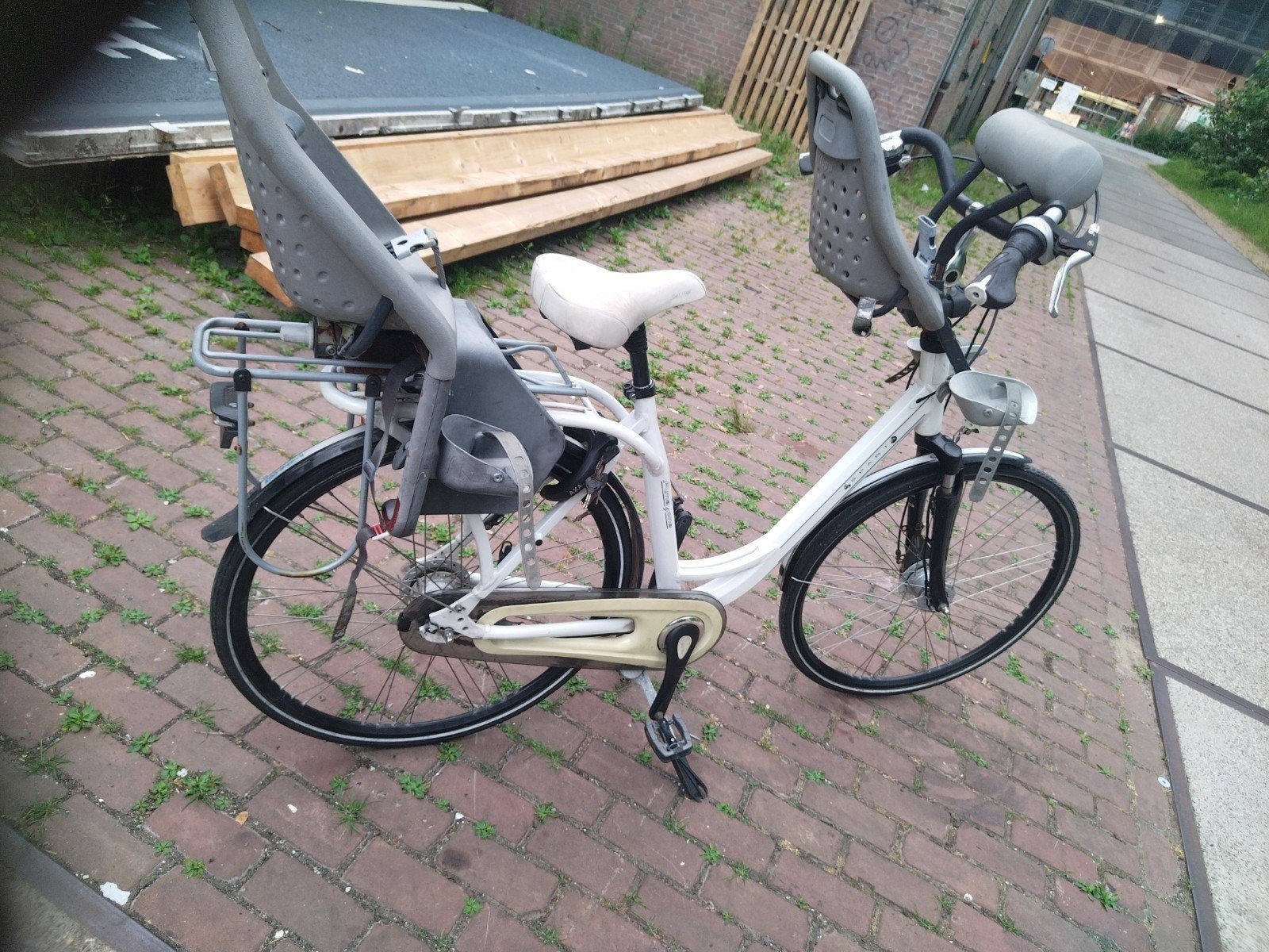 Twee mooie moederfietsen, Overige merken, 2 zitjes, Gebruikt, Ophalen of Verzenden