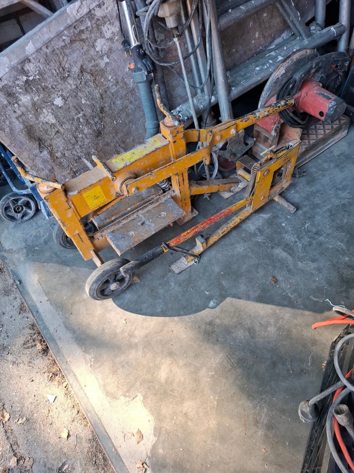 Steenknipper / Blokkenknipper te koop, Ophalen, Gebruikt