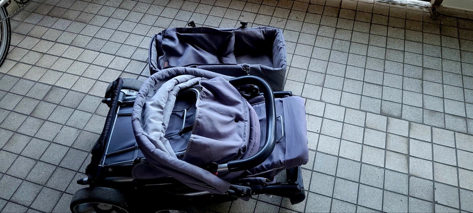 Topmark Duowagen voor twee kinderen - Grijs, Ophalen of Verzenden, Gebruikt, Overige merken, Duowagen