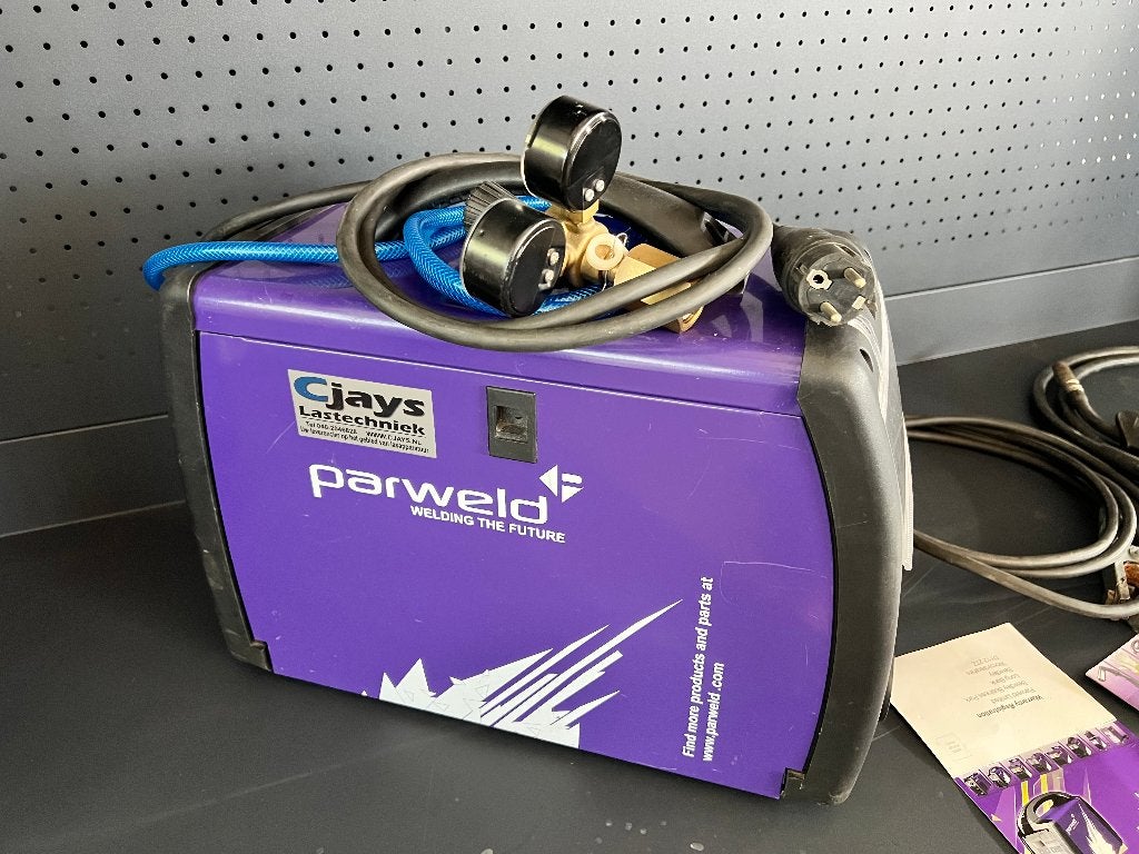mig mag lasapparaat Parweld XTM200i, Ophalen, Zo goed als nieuw, 150 tot 250 ampère, Co2