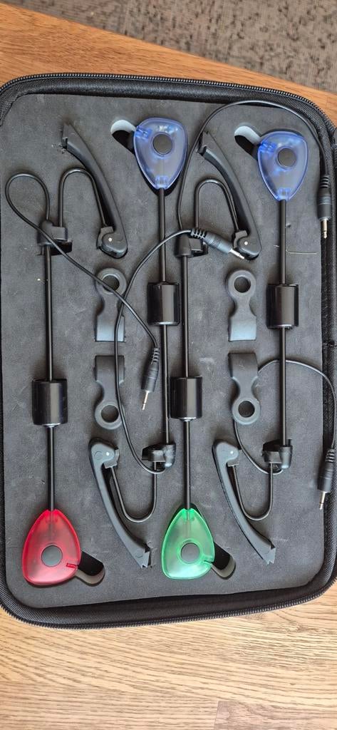 EXC Lancer Hangers met verlichting en gewicht ., Watersport en Boten, Hengelsport | Karpervissen, Ophalen of Verzenden, Gebruikt