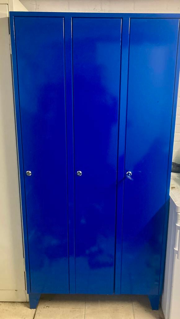 Blauwe locker kast, Ophalen, Gebruikt