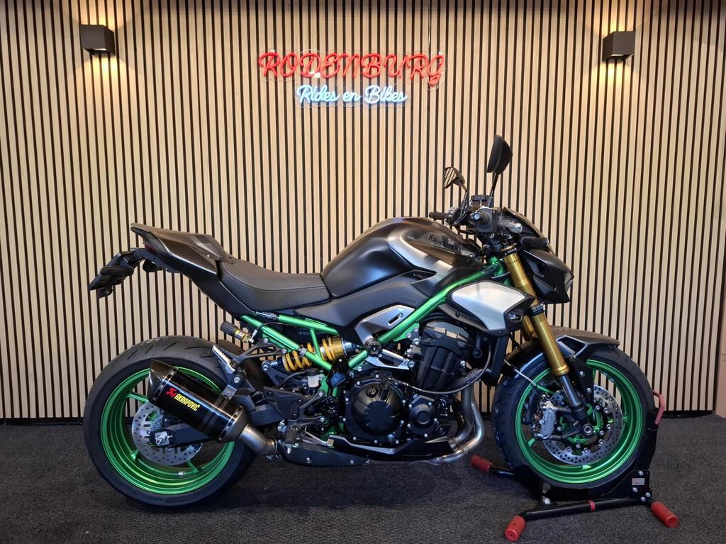 Kawasaki Z900 SE PERFORMANCE 2026 BTW MOTOR Z 900, Traction Control, Kawasaki, 948 cc, Bedrijf