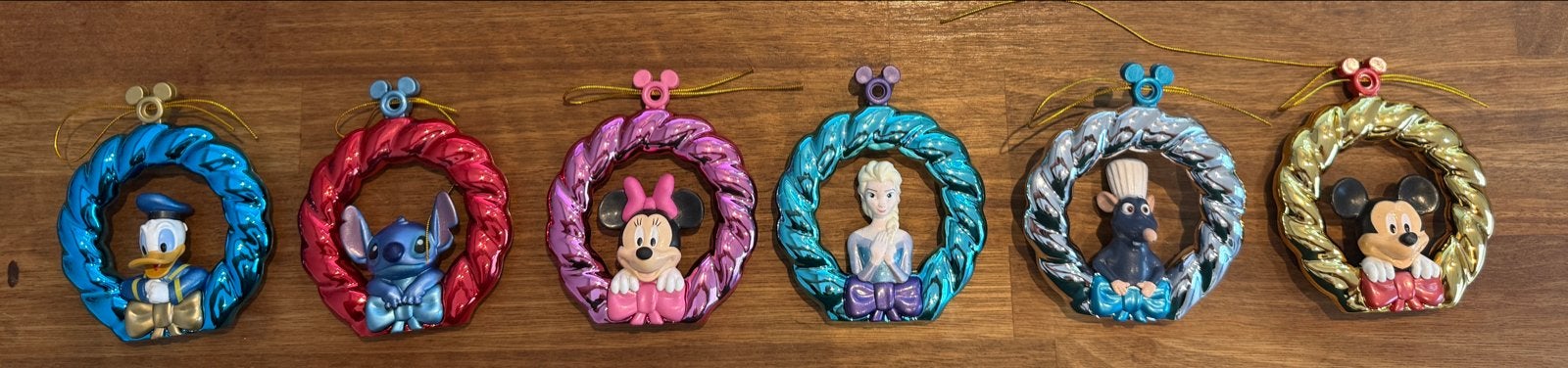 Disney Kerst Ornamenten - Donald, Stitch, Minnie, Elsa, Remy, Ophalen of Verzenden, Donald Duck, Nieuw, Beeldje of Figuurtje