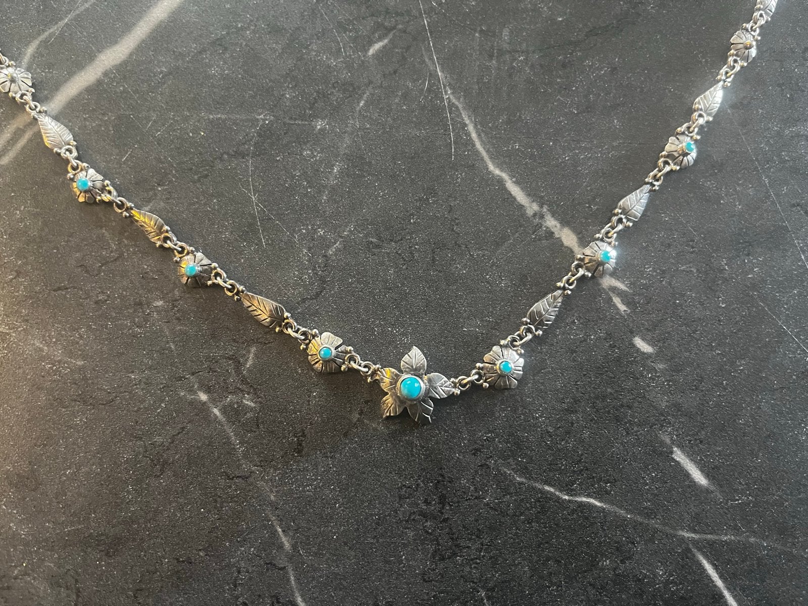 Faten el Ruby Zilveren Ketting met Turkoois Stenen, Blauw, Nieuw, Ophalen of Verzenden, Met edelsteen