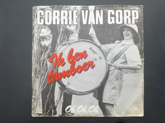 Corrie van Gorp. Ik ben tamboer./ Oh, oh, oh, Ophalen of Verzenden, Gebruikt, 7 inch, Nederlandstalig
