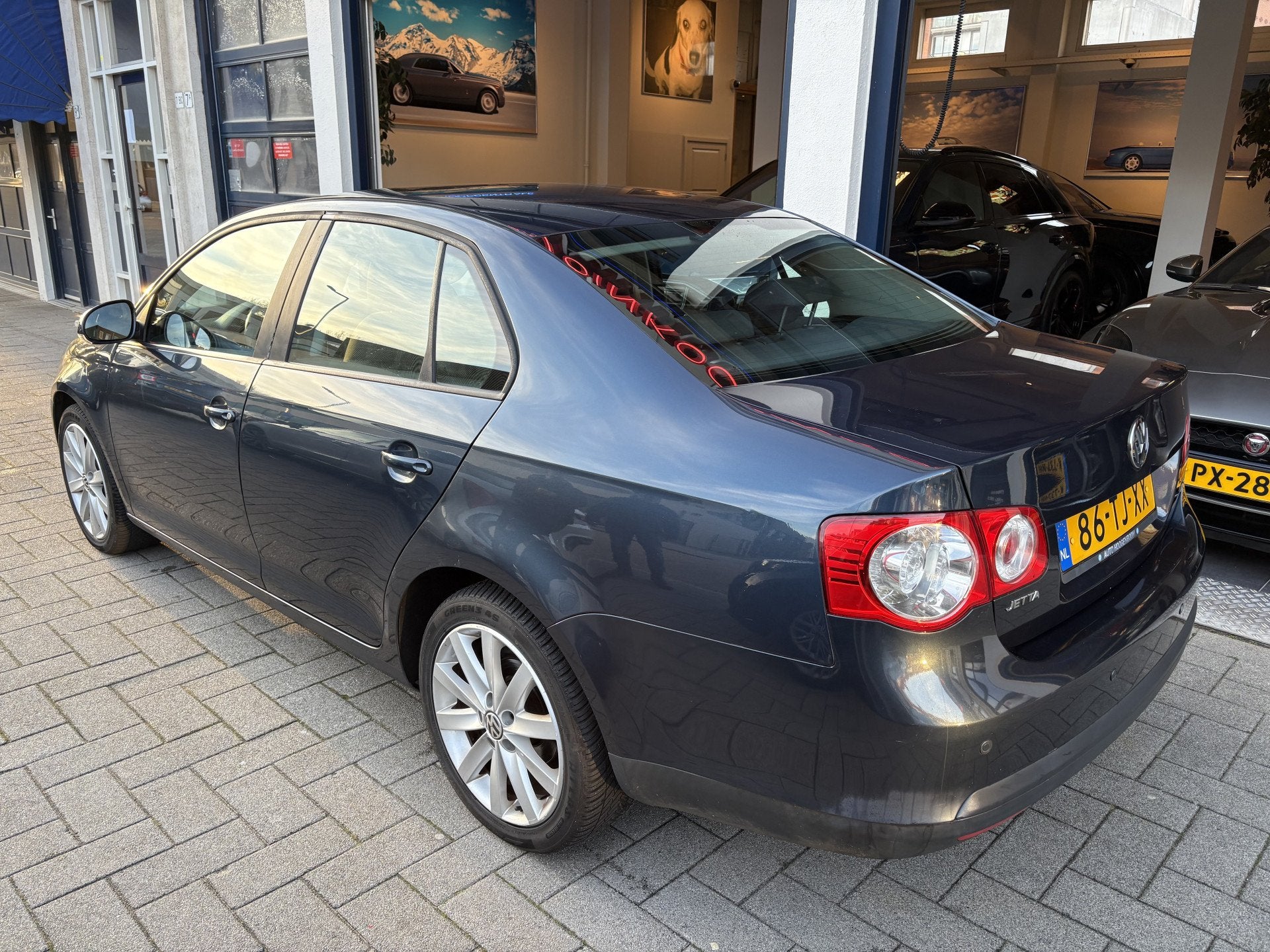 Volkswagen Jetta 1.6 FSI Trendline NW APK 02-2027-CLIMA/LM V, Auto's, Voorwielaandrijving, Gebruikt, 4 cilinders, 1246 kg