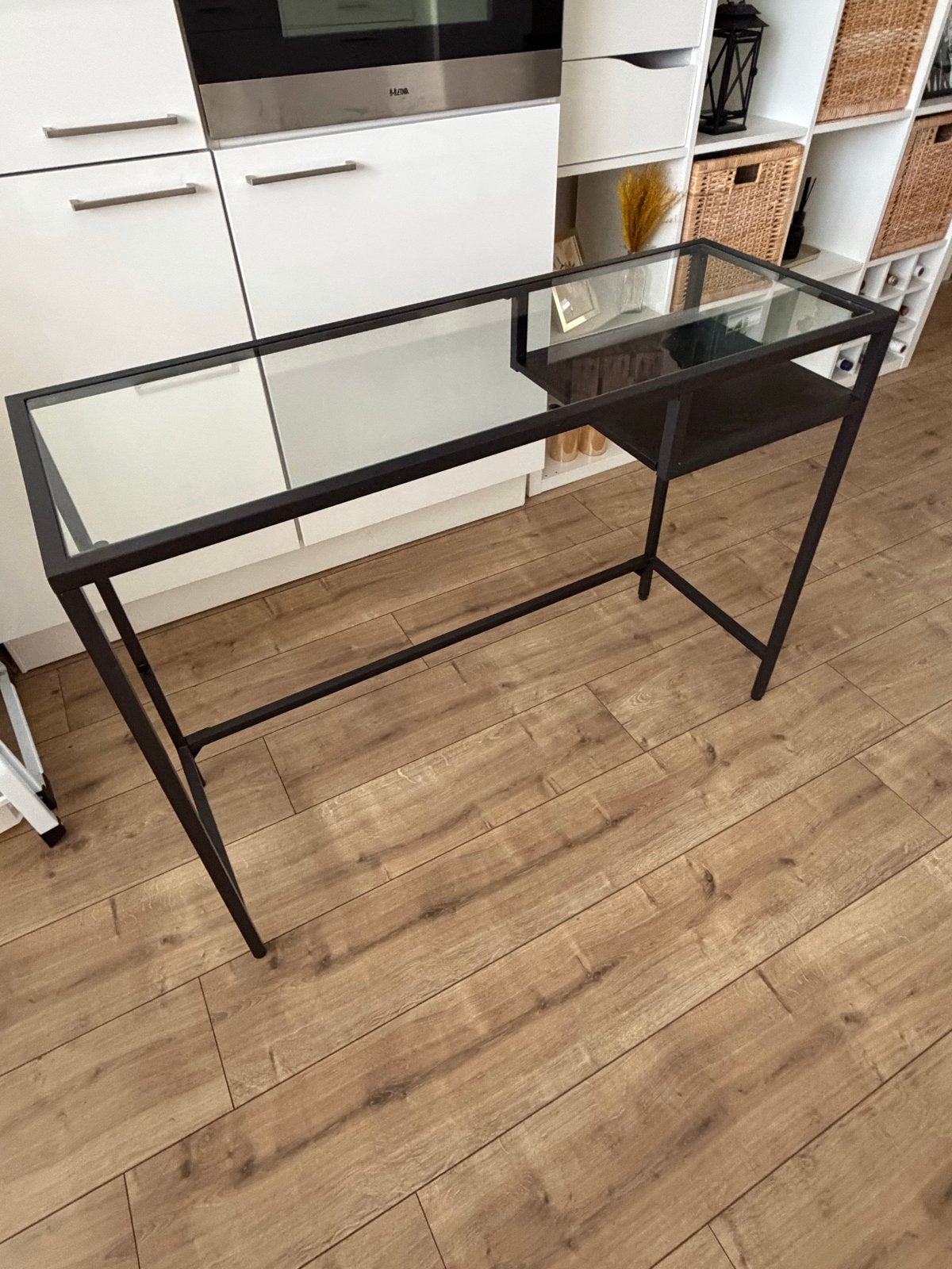 IKEA VITTSJÖ Laptoptafel / Bureau – Zwart met glas-MOET WEG!, Ophalen, Gebruikt, 36 cm, IKEA