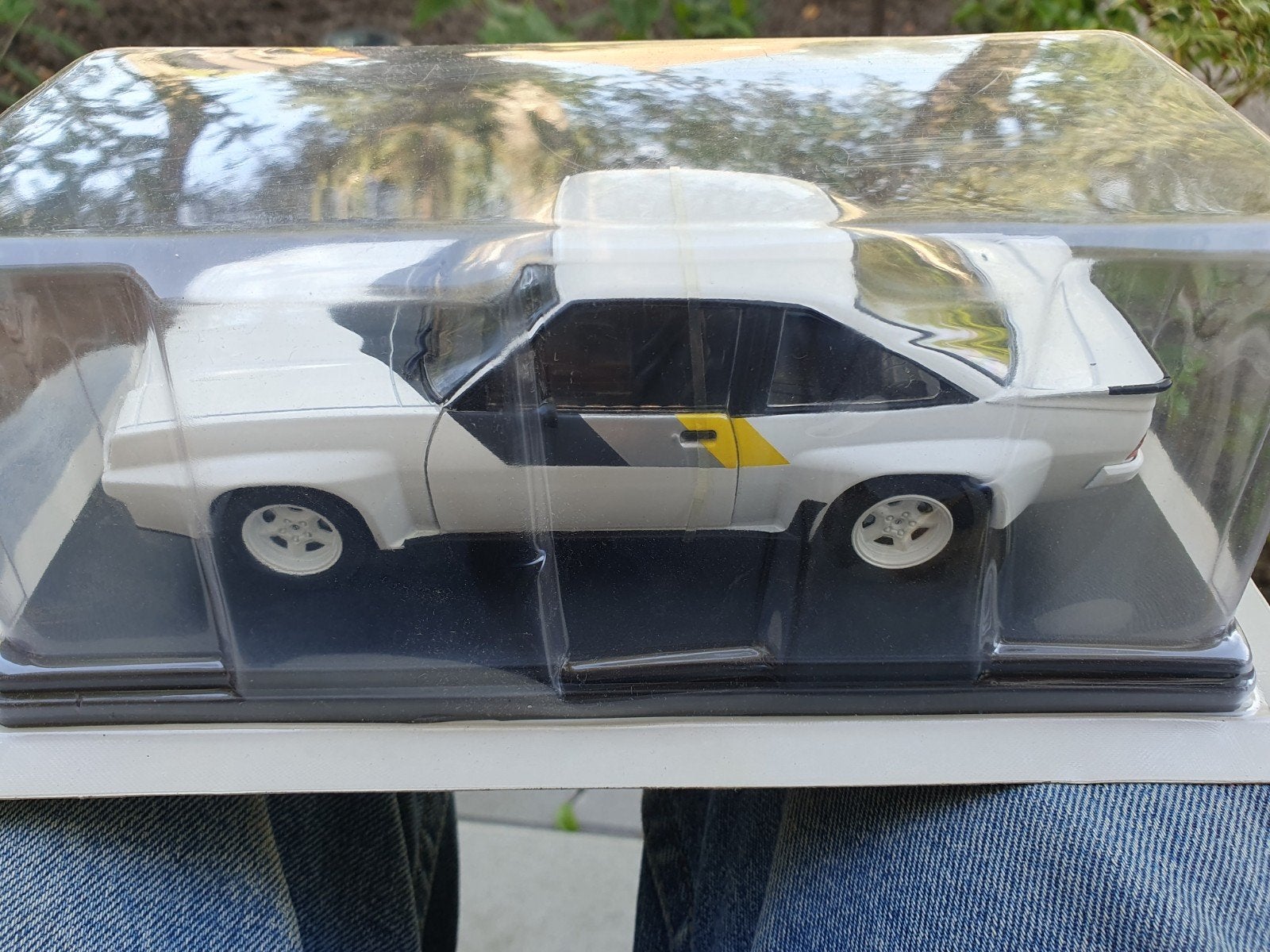 Opel Manta B 400 - 1981 - 1:24, Overige merken, Auto, Ophalen of Verzenden, Eiberstraat 9 te Dokkum
