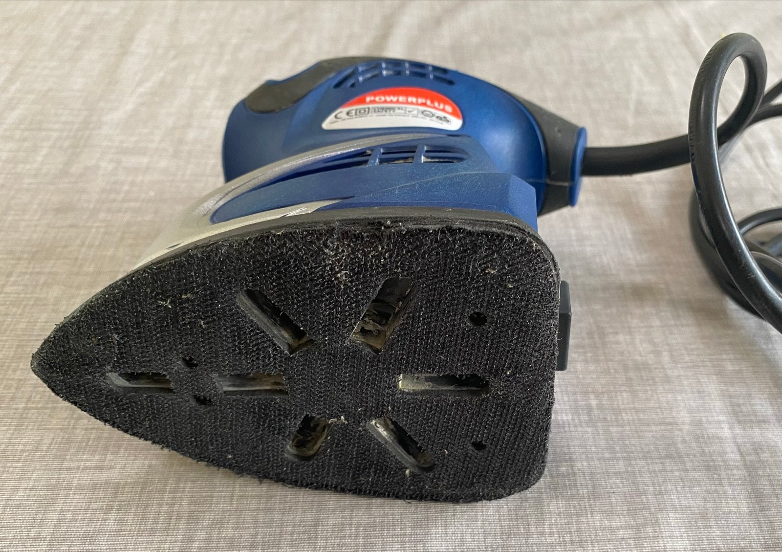 POWERPLUS POW4005 Handpalm Schuurmachine 180W, Ophalen of Verzenden, Gebruikt, Minder dan 600 watt, Vlakschuurmachine