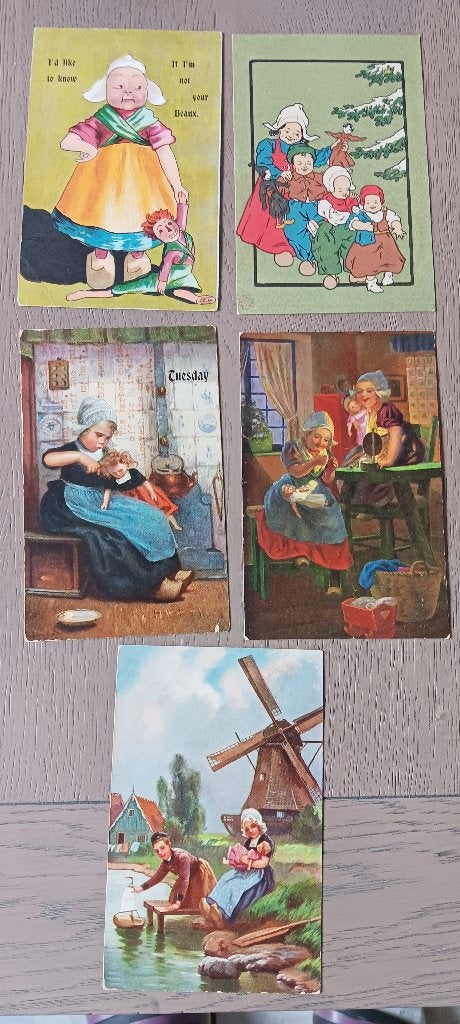 5 antieke ansichtkaarten klederdrachten, Ophalen of Verzenden, Voor 1920, Klederdracht