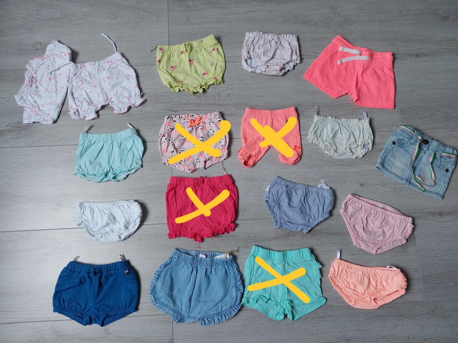Korte broeken maat 56 meisje shorts korte broek bloomers, Ophalen of Verzenden, Zo goed als nieuw, Meisje, Broekje