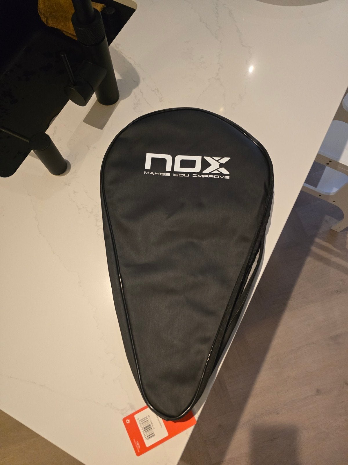 Nox Padelracket Hoes - Bescherm je Racket, Ophalen, Nieuw, Padel-accessoire