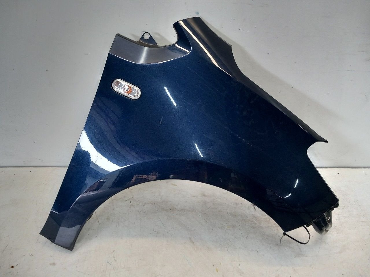 Spatbord rechts voor Seat Mii, Auto-onderdelen, Onderdelen@venauto.nl, Van der Ven Autorecycling B.V., Gebruikt, Ettenseweg 76, 4706 PB Roosendaal, The Netherlands