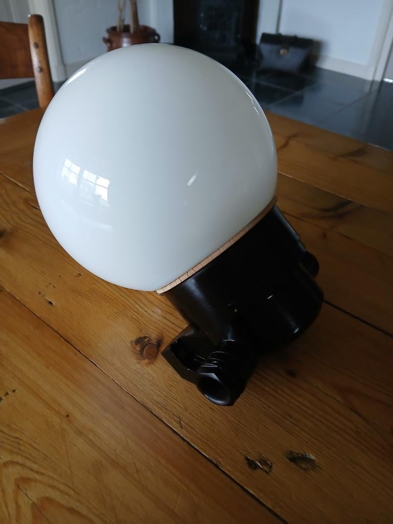 Bollamp met bakalieten fitting, Ophalen of Verzenden, Zo goed als nieuw