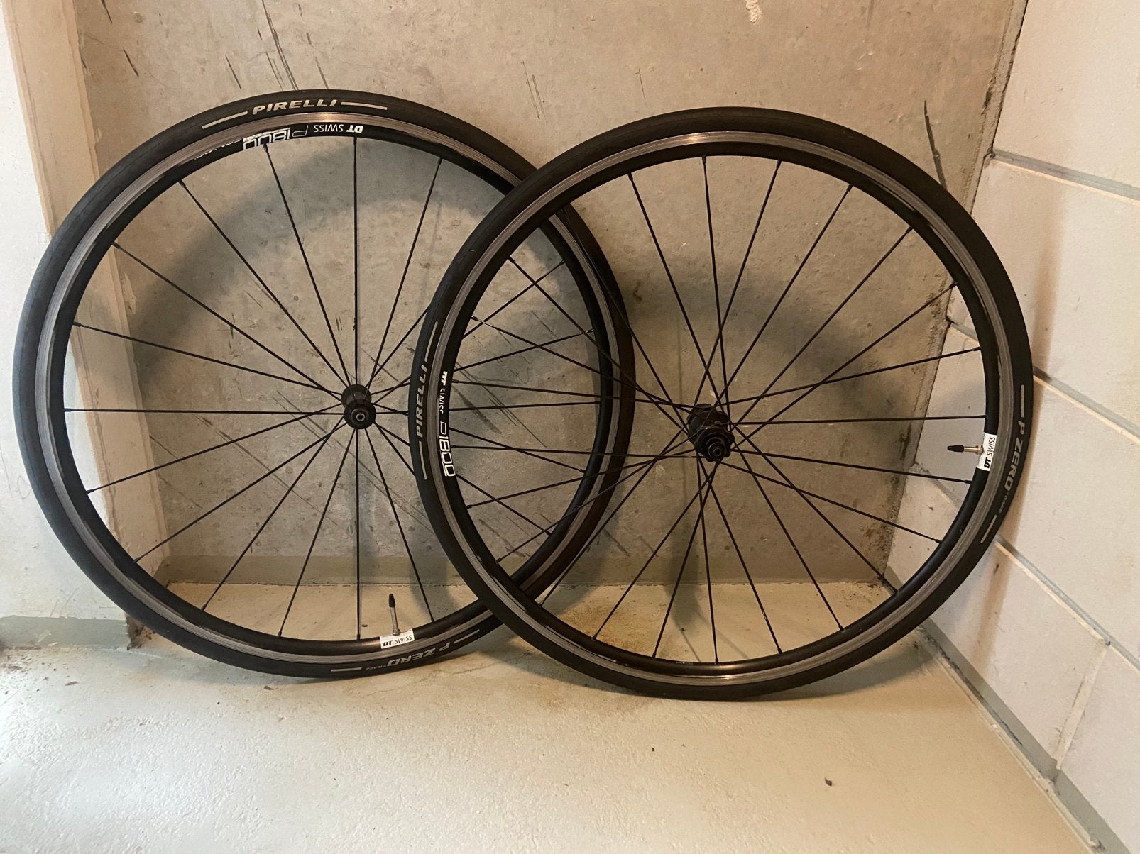 DT Swiss P1800 velgrem, Fietsen en Brommers, Fietsonderdelen, Ophalen, Zo goed als nieuw