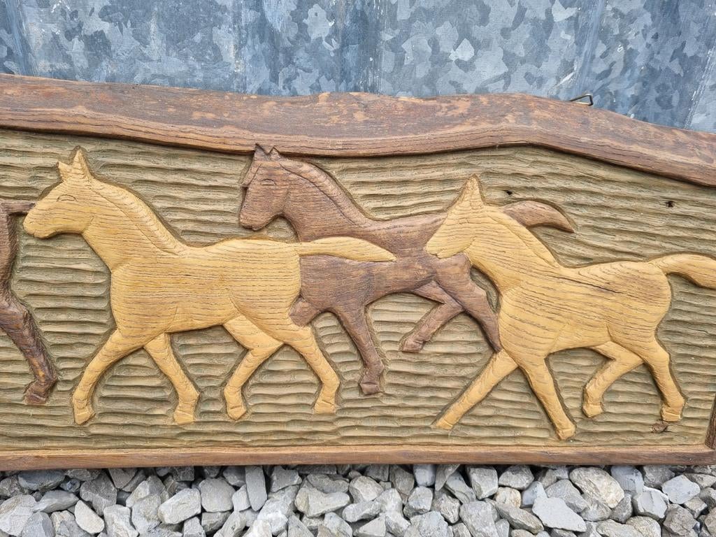 Houten wanddecoratie van 8 paarden, handgemaakt, Huis en Inrichting, Woonaccessoires | Wanddecoraties, Ophalen, Gebruikt, Hout