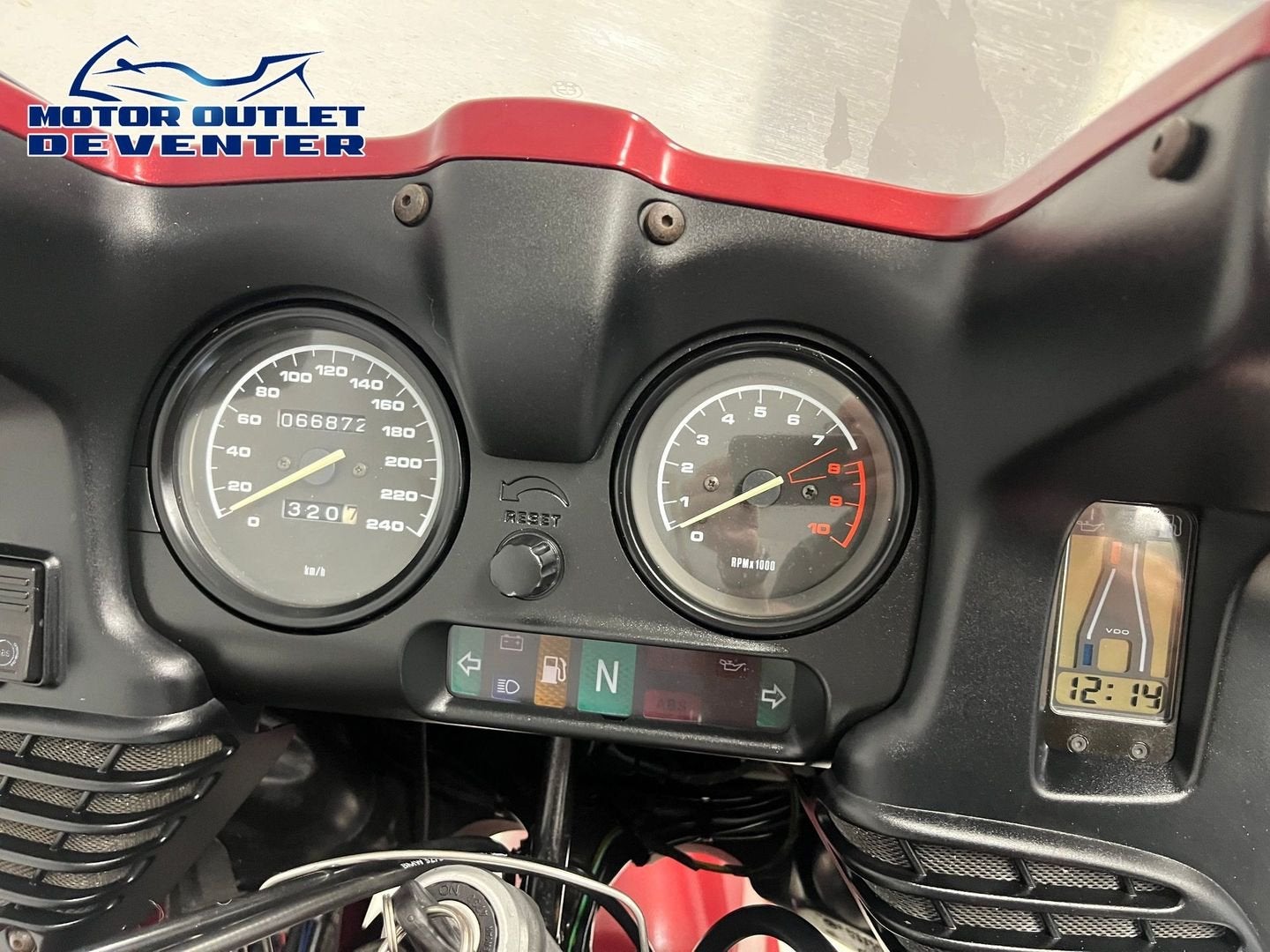 Prachtige BMW R 1100 RT R1100RT (bj 1997), Motoren, Motoren | BMW, 1085 cc, 2 cilinders, Motorrijbewijs A, Bedrijf
