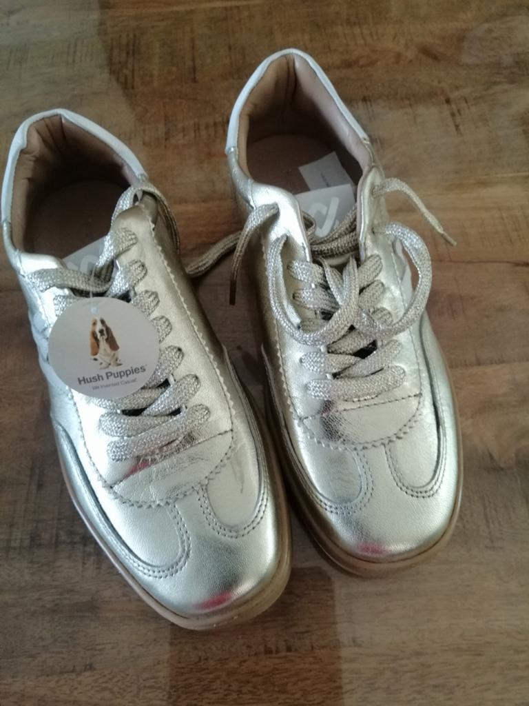 Hush Puppies nieuw mt 40, Verzenden, Nieuw, Wit, Sneakers of Gympen