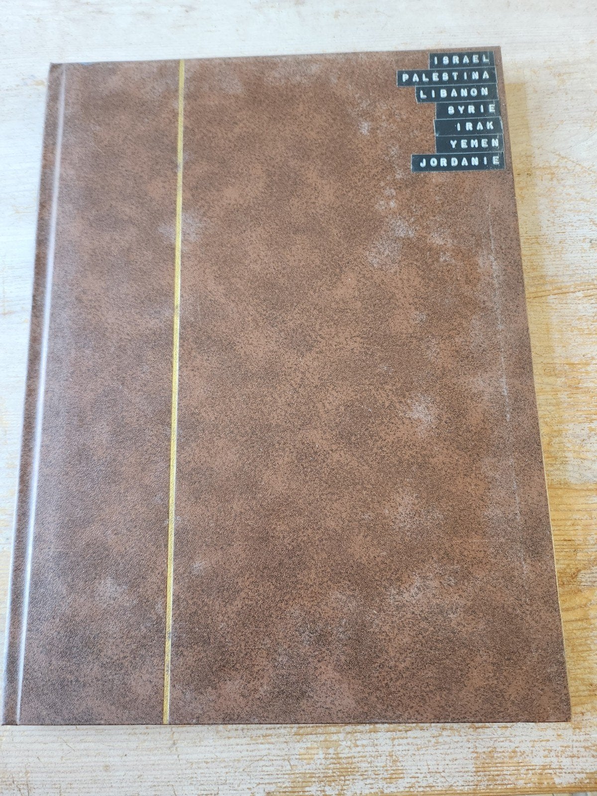 Vintage postzegelalbum Midden-Oosten, Postzegels en Munten, Postzegels | Volle albums en Verzamelingen, Ophalen, Buitenland