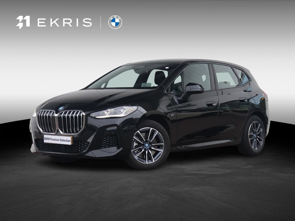 BMW 2 Serie Active Tourer 230e xDrive / M-Sportpakket / Harm, Auto's, BMW, Automaat, 12 maanden, Gebruikt, 1820 kg