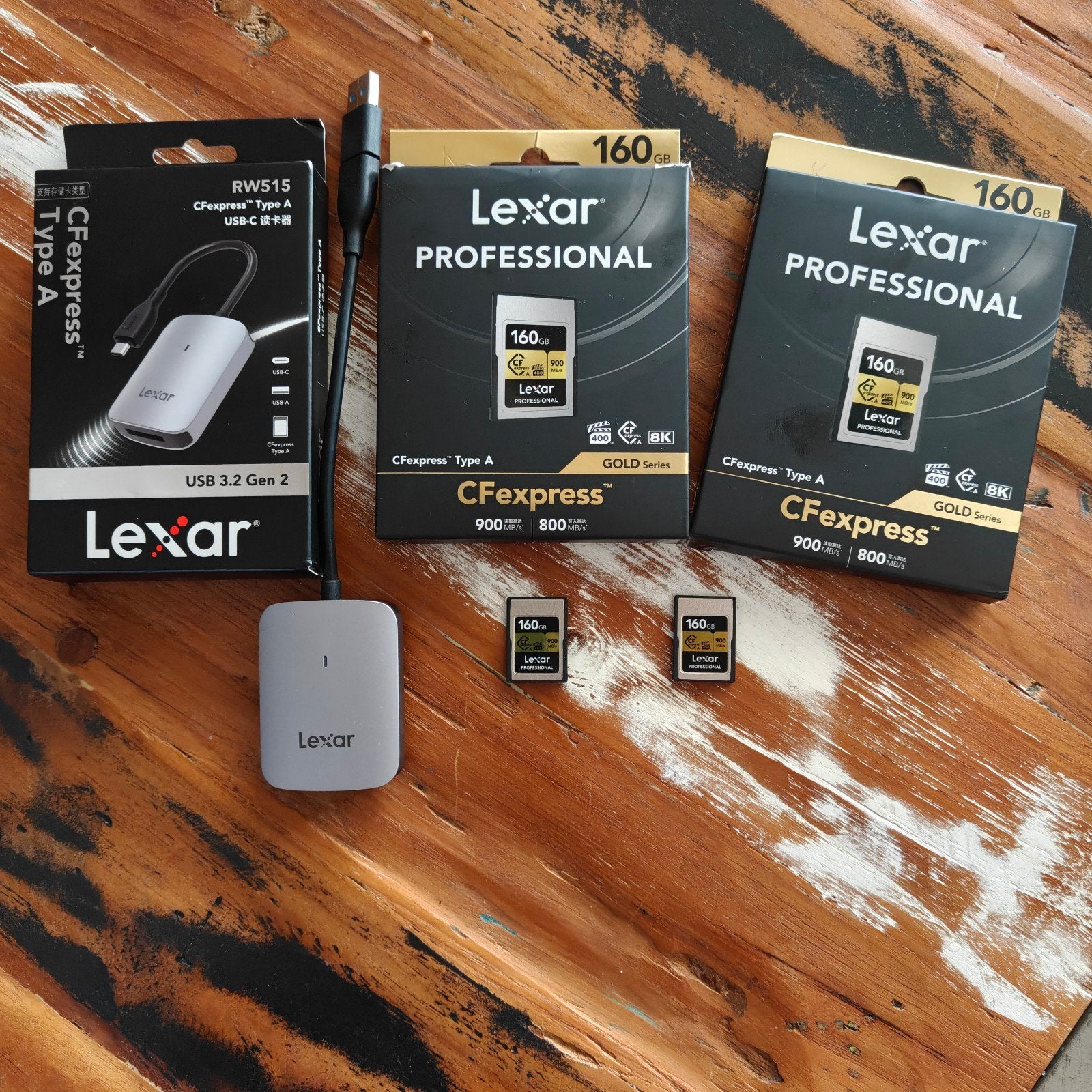 2x Lexar CFexpress Type A 160GB + Kaartlezer voor Sony, Ophalen of Verzenden, Zo goed als nieuw, Geschikt voor 8k video, SONY en LEXAR