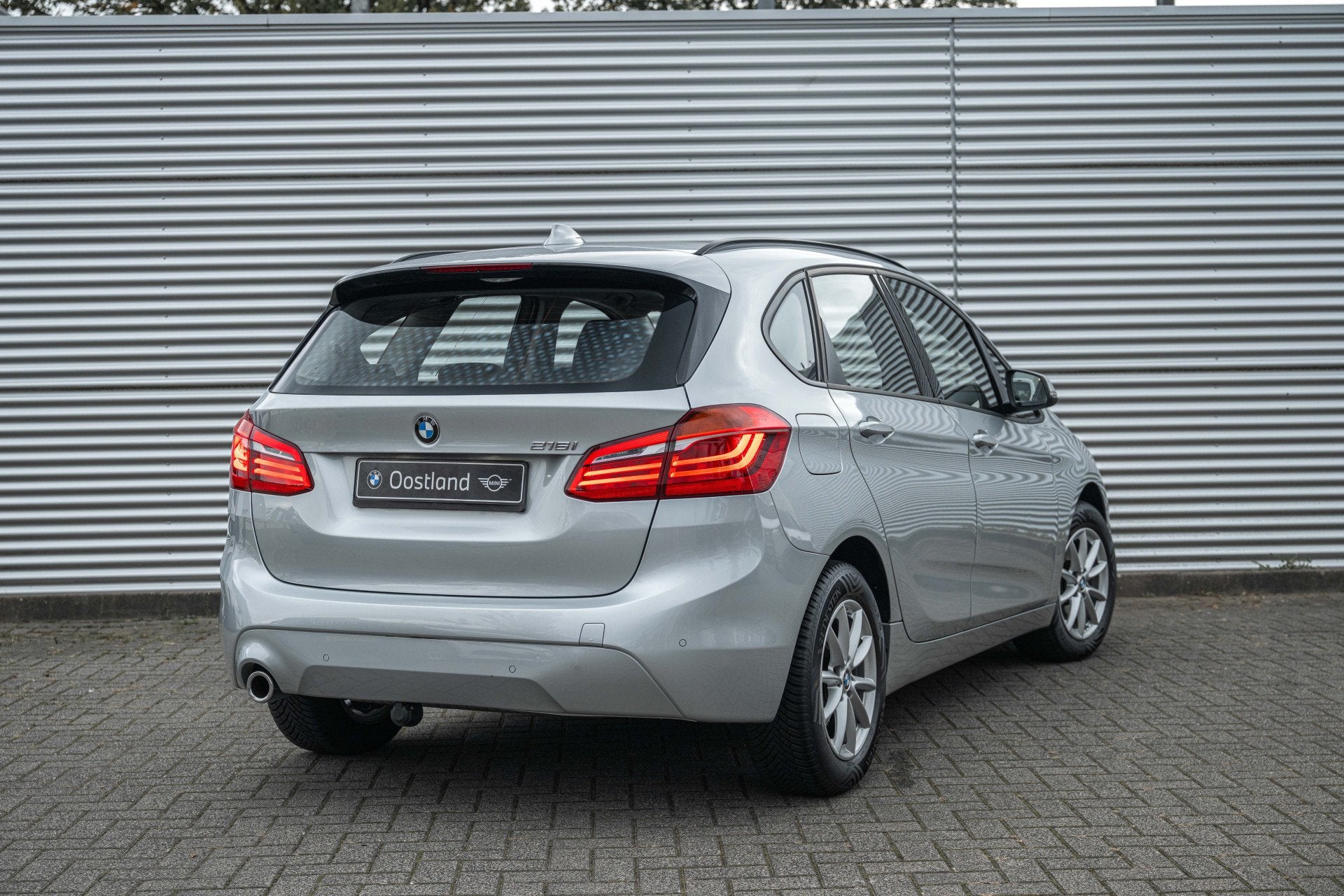 BMW 2 Serie Active Tourer 216i / Stoelverwarming / LED / PDC, Voorwielaandrijving, Gebruikt, Euro 6, Handgeschakeld