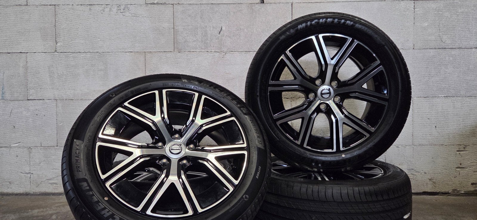 17" Volvo V60 S60 V70 orig velgen Michelin zomerbanden demo, Gebruikt, Banden en Velgen, 17 inch, Ophalen of Verzenden