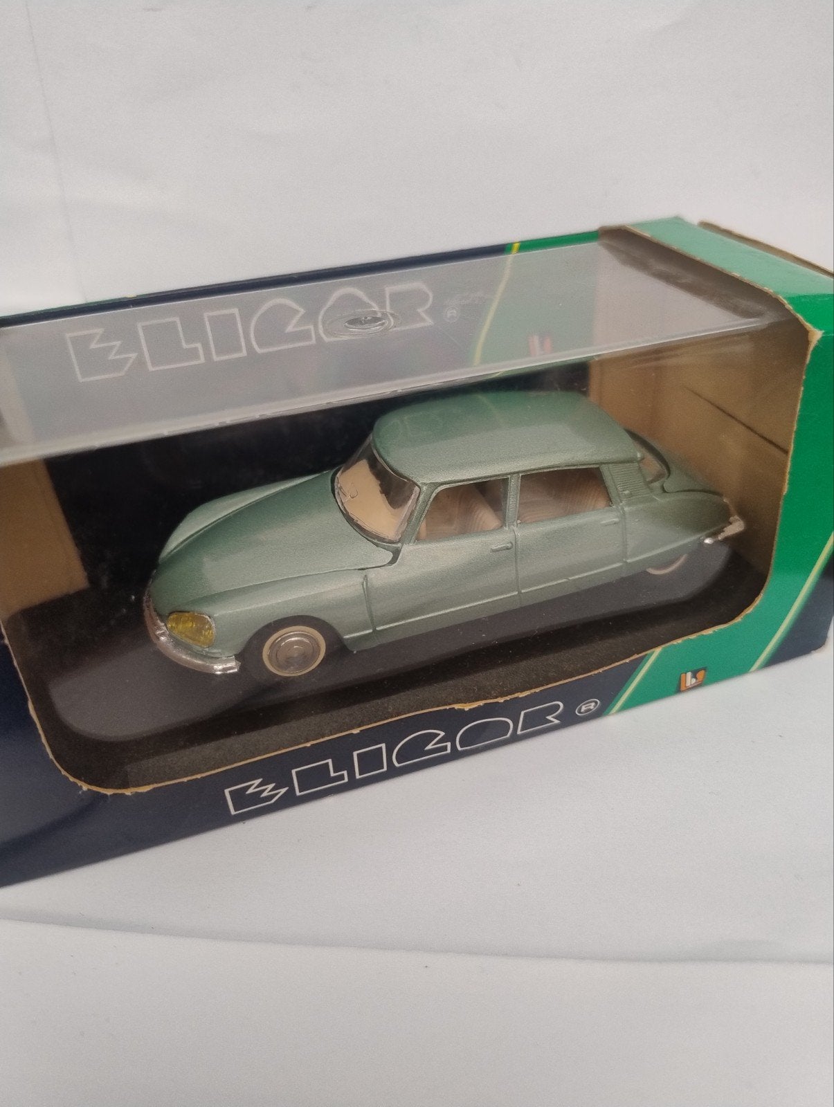 🔴 Eligor Citroen DS 21 1967 Berline schaal 1/43 met doosje, Ophalen of Verzenden, Zo goed als nieuw, Auto, Overige merken