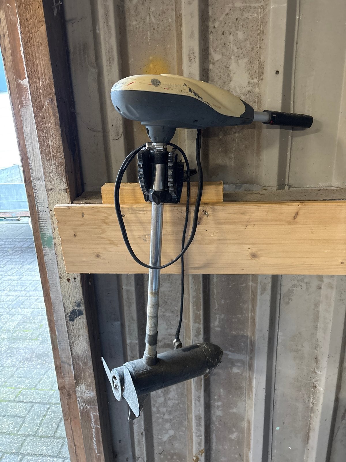 Rhino buitenboordmotor met Power Control, Motoren, Ophalen, Gebruikt