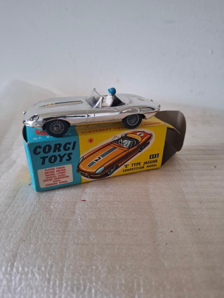 In nieuwstaat Corgi toys Jaguar E Type Competition zie de, Ophalen of Verzenden, Zo goed als nieuw, Auto, Corgi