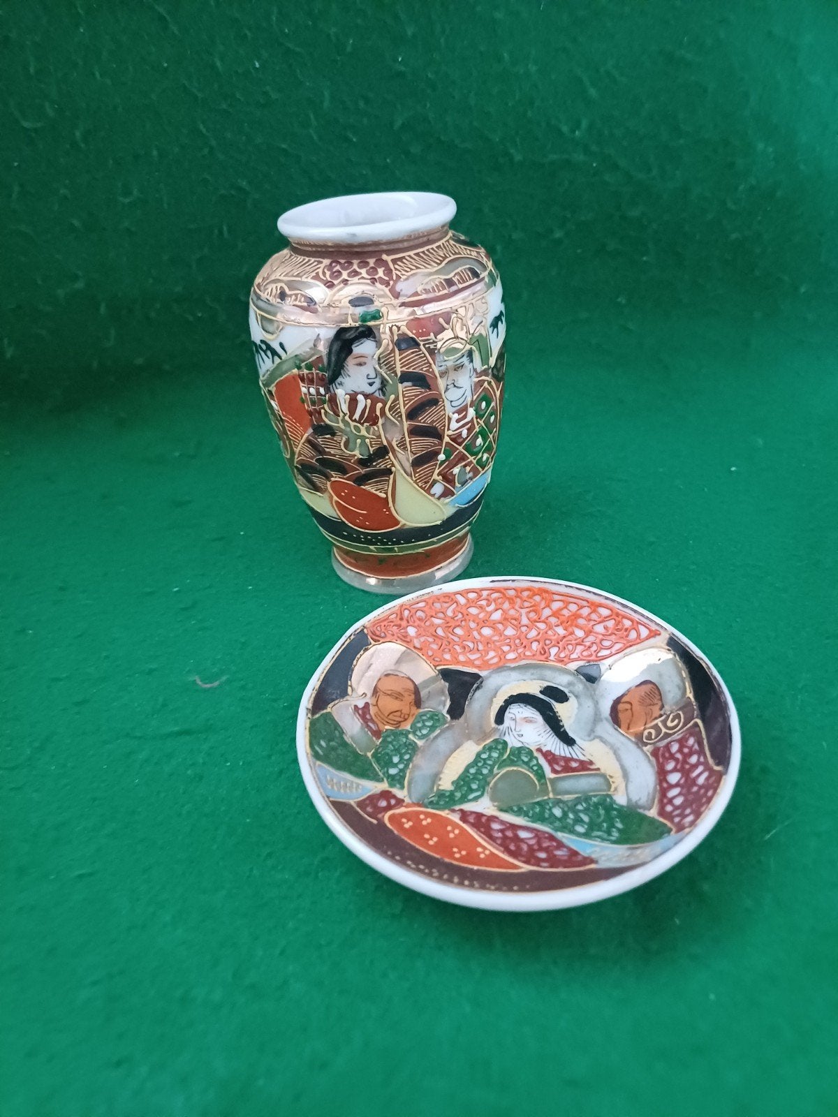Vintage Japans vaasje met schotel, Satsuma stijl, Ophalen of Verzenden