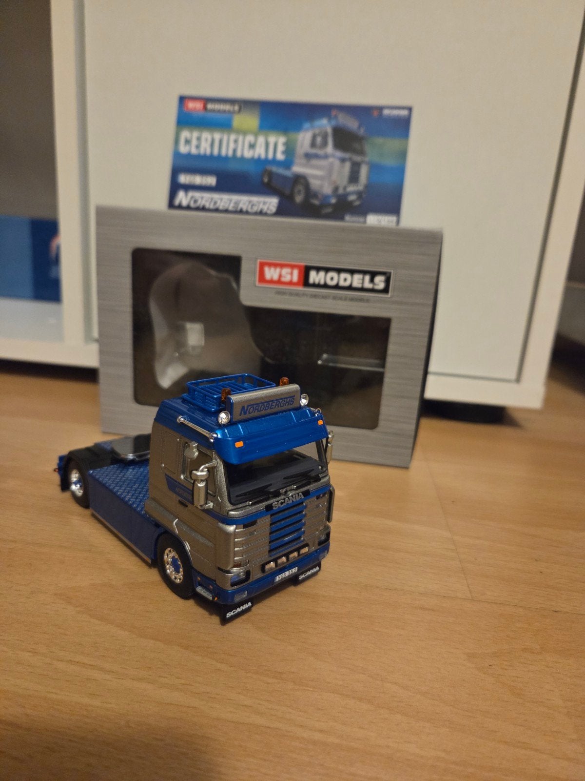WSI Scania 143 Nordberghs, Overige merken, 1:32 tot 1:50, Ophalen of Verzenden, Zo goed als nieuw
