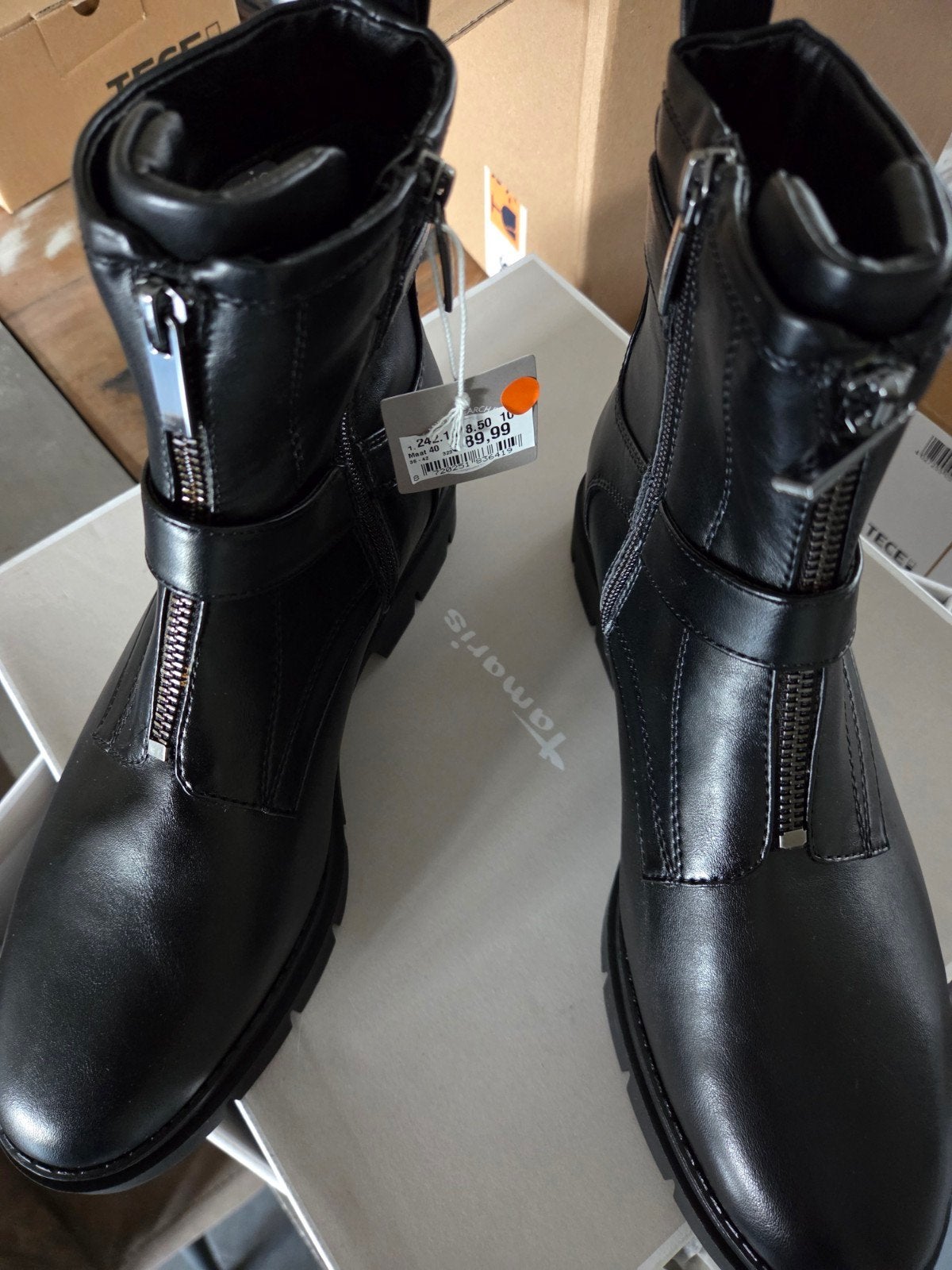 Zwarte laarsjes Tamaris - Nieuw maat 40, Kleding | Dames, Ophalen of Verzenden, Nieuw, Zwart