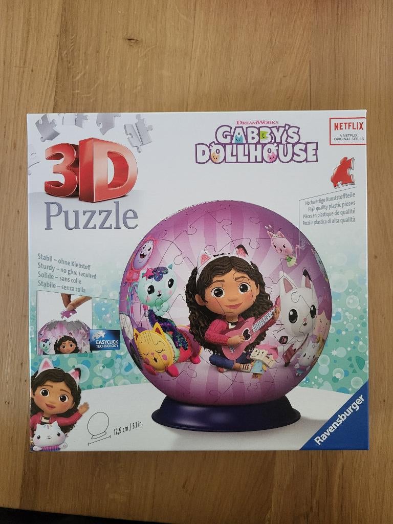 Nieuw! Gabby's Dollhouse 3D puzzel, bol met standaard, Ophalen of Verzenden, Meer dan 50 stukjes, Nieuw, 6 jaar of ouder