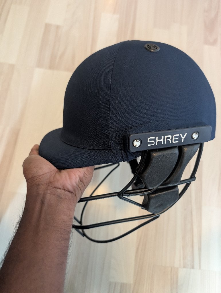 MRF Genius Grand Batting Pads & Shrey Helmet – Like New!, Ophalen, Zo goed als nieuw, Buitenlandse clubs, Overige typen