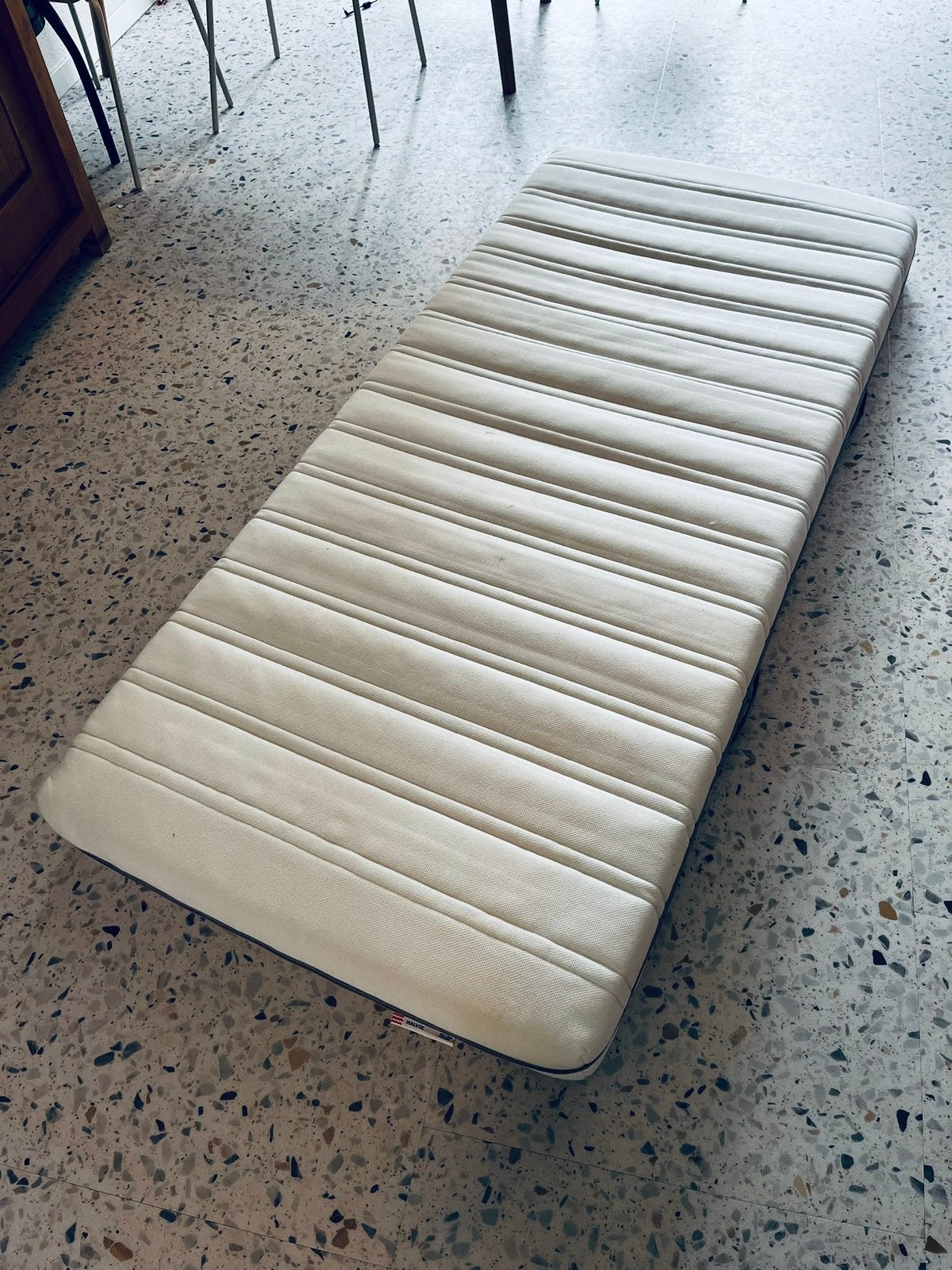 Matras ikea Malvik middelhard 90 x 200, Ophalen, Gebruikt, 90 cm, Eenpersoons