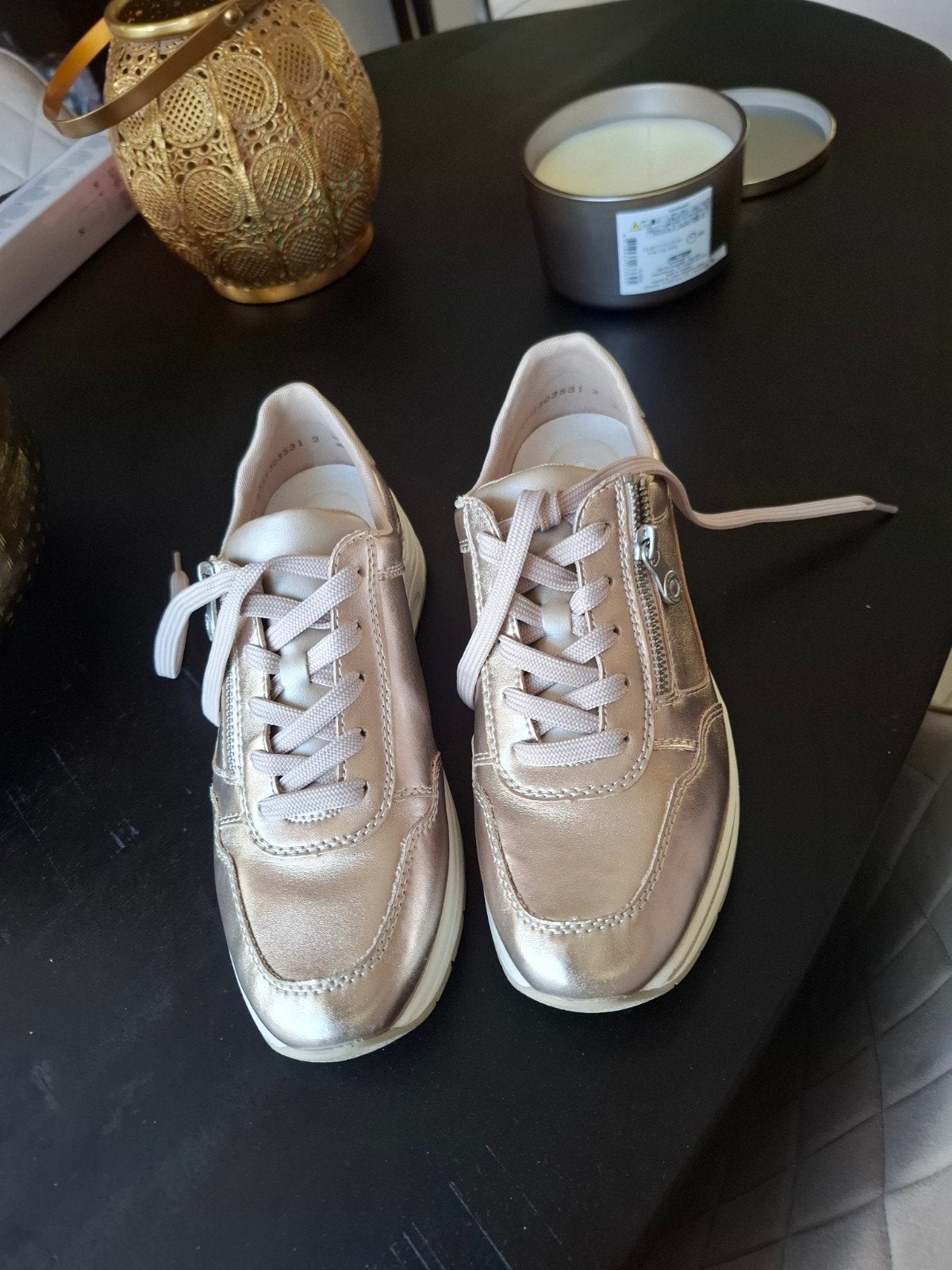 mooie skechers gouden kleur maat 40 Rieker, Overige kleuren, Nieuw, Ophalen of Verzenden, Sneakers of Gympen