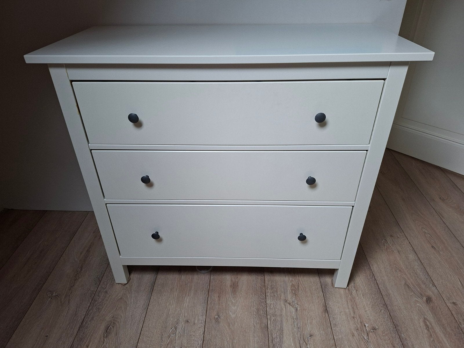 Witte ladekast van Ikea Hemnes 110 x 97 x 51 cm, Ophalen, Gebruikt, 100 tot 150 cm, 3 of 4 laden