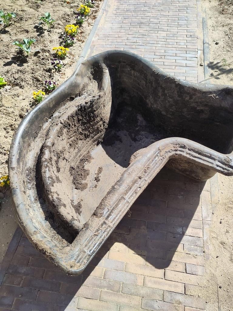 Gratis vijverbak + 4 waterval elementen + 2 pompen, Tuin en Terras, Vijvers, Ophalen, Gebruikt