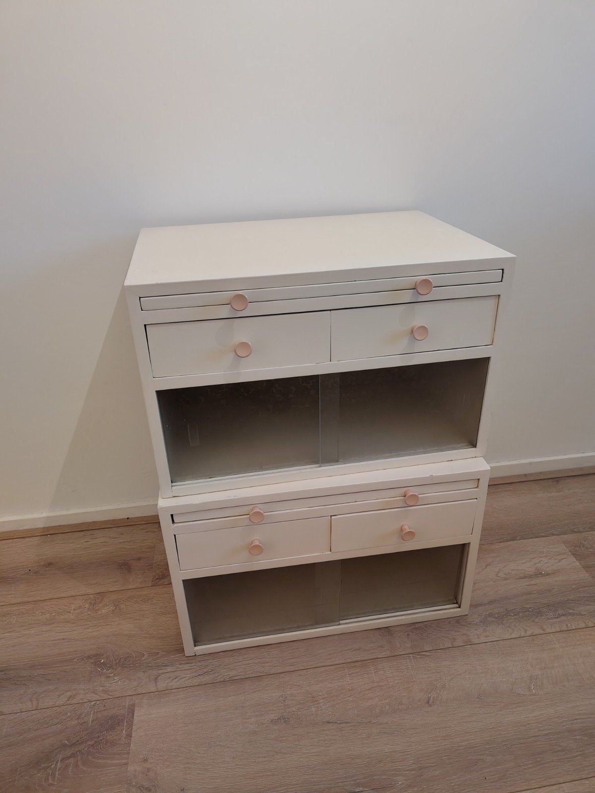 Twee kleine kastjes, Ophalen, Minder dan 50 cm, Gebruikt, Minder dan 100 cm