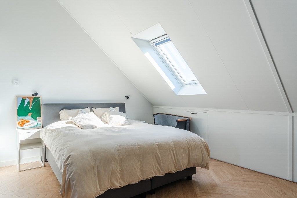 Karlsson Boxspring bed, Huis en Inrichting, Ophalen, Zo goed als nieuw, Tweepersoons, 180 cm