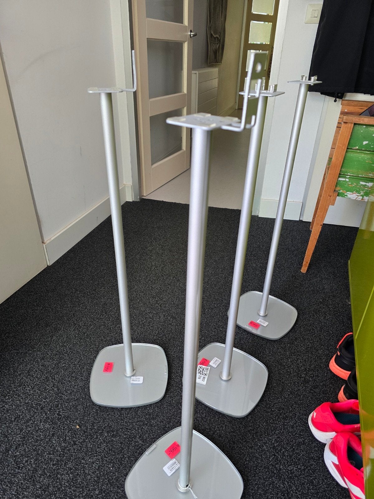 Spectral Speaker Stands voor Sonos Play 1 (4 stuks), Audio, Tv en Foto, Luidsprekers, Ophalen of Verzenden, Zo goed als nieuw
