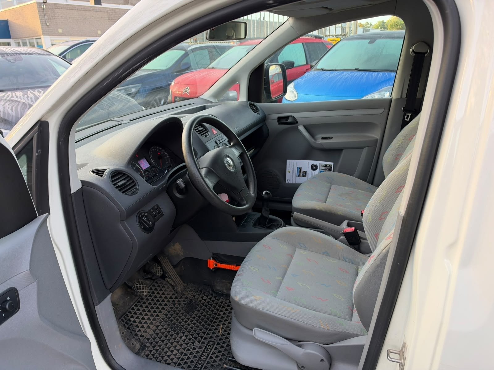 Volkswagen Caddy 2.0 CNG NAP, 1ste eigenaar, APK 10/2027, AA, Auto's, Dealer onderhouden, Stof, Gebruikt, Volkswagen