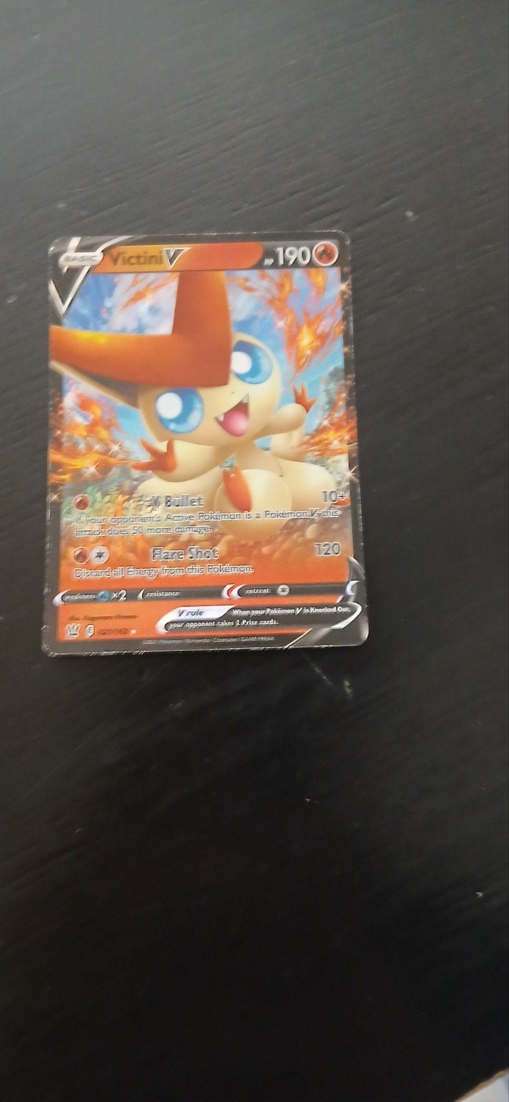 Victini V Pokémon kaart - Zo goed als nieuw, Ophalen, Zo goed als nieuw, Losse kaart