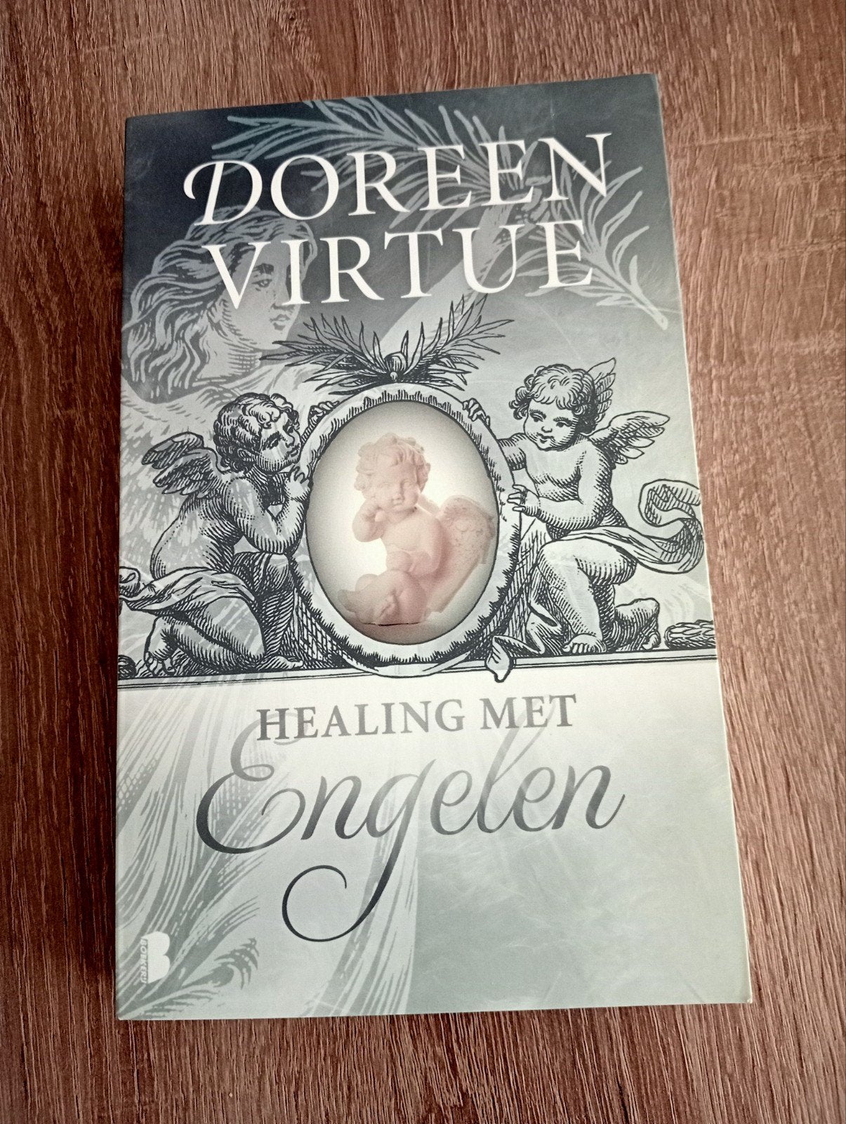 Doreen Virtue - Healing met engelen, Boeken, Achtergrond en Informatie, Spiritualiteit algemeen, Nieuw, Ophalen of Verzenden