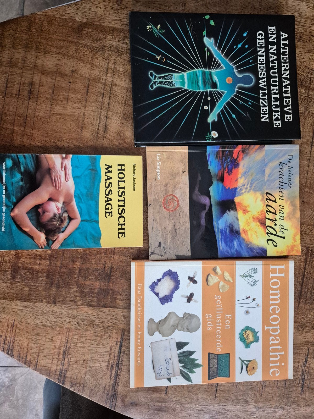 Diverse boeken over alternatieve geneeswijzen en gezondheid, Boeken, Ophalen of Verzenden, Gelezen, Kruiden en Alternatief