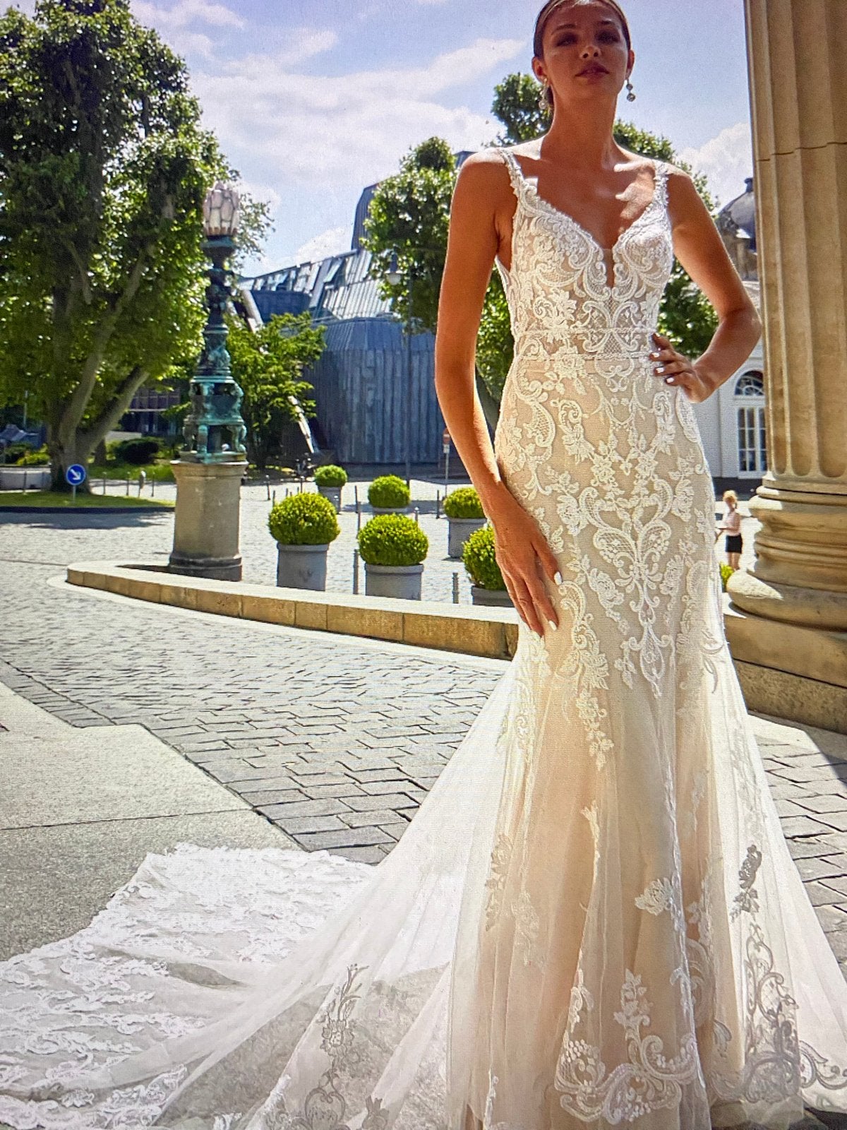 Diane Legrand Trouwjurk - Elegant en Romantisch, Ophalen, Nieuw, Wit, Trouwjurk